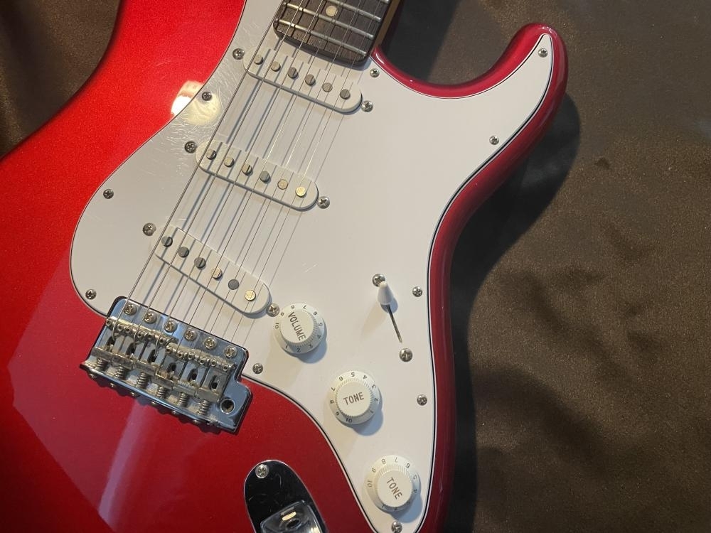 014〇おすすめ商品〇CoolZ stratocaster ZST-10R 3S-PU cherry red ソフトケース付属 フジゲン製 ストラトキャスター クールジー_画像4