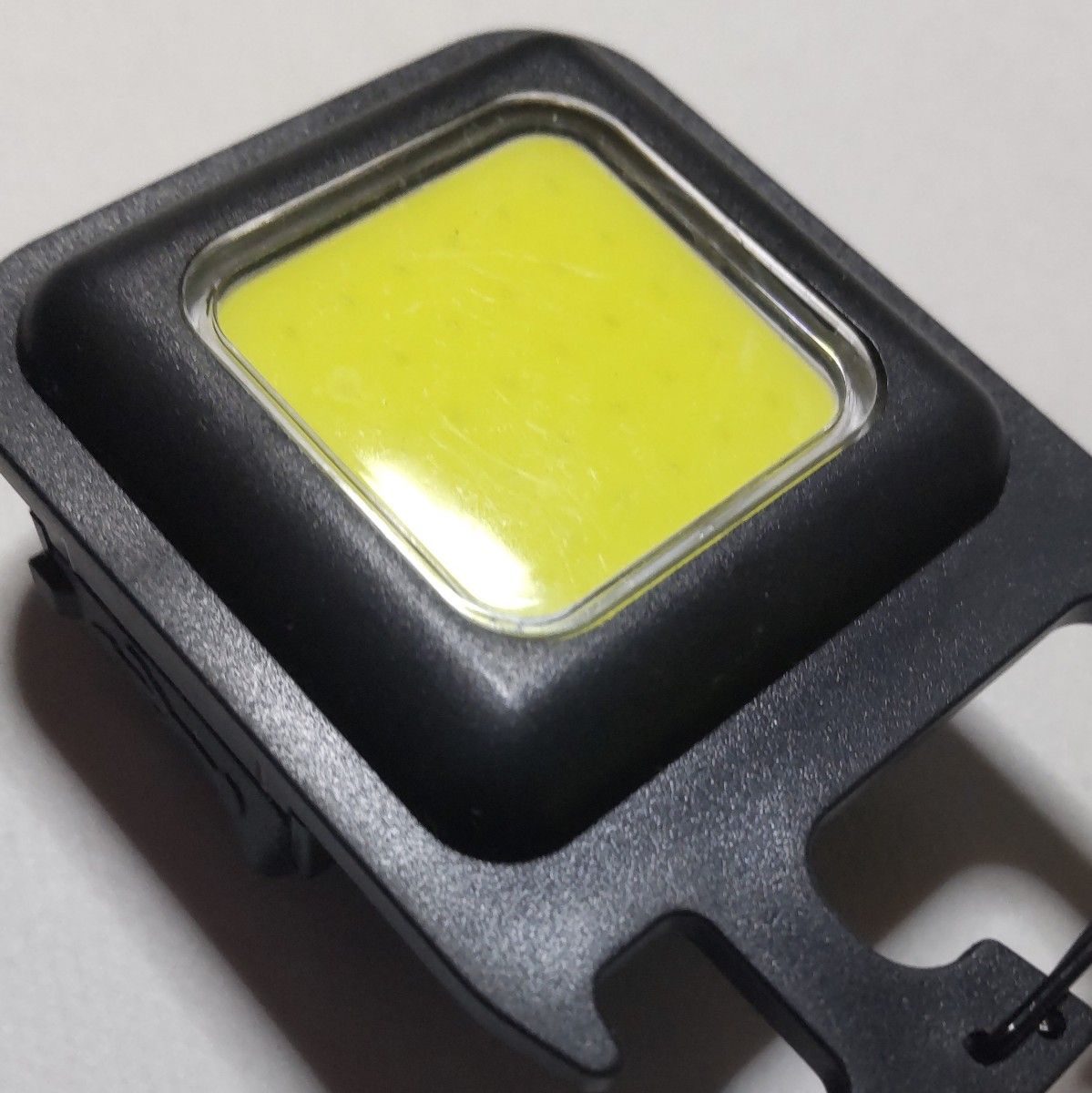 高輝度爆光ワークライト2個 COB LED 作業灯　懐中電灯 充電式　投光器　キャンプ 釣り　登山　アウトドア