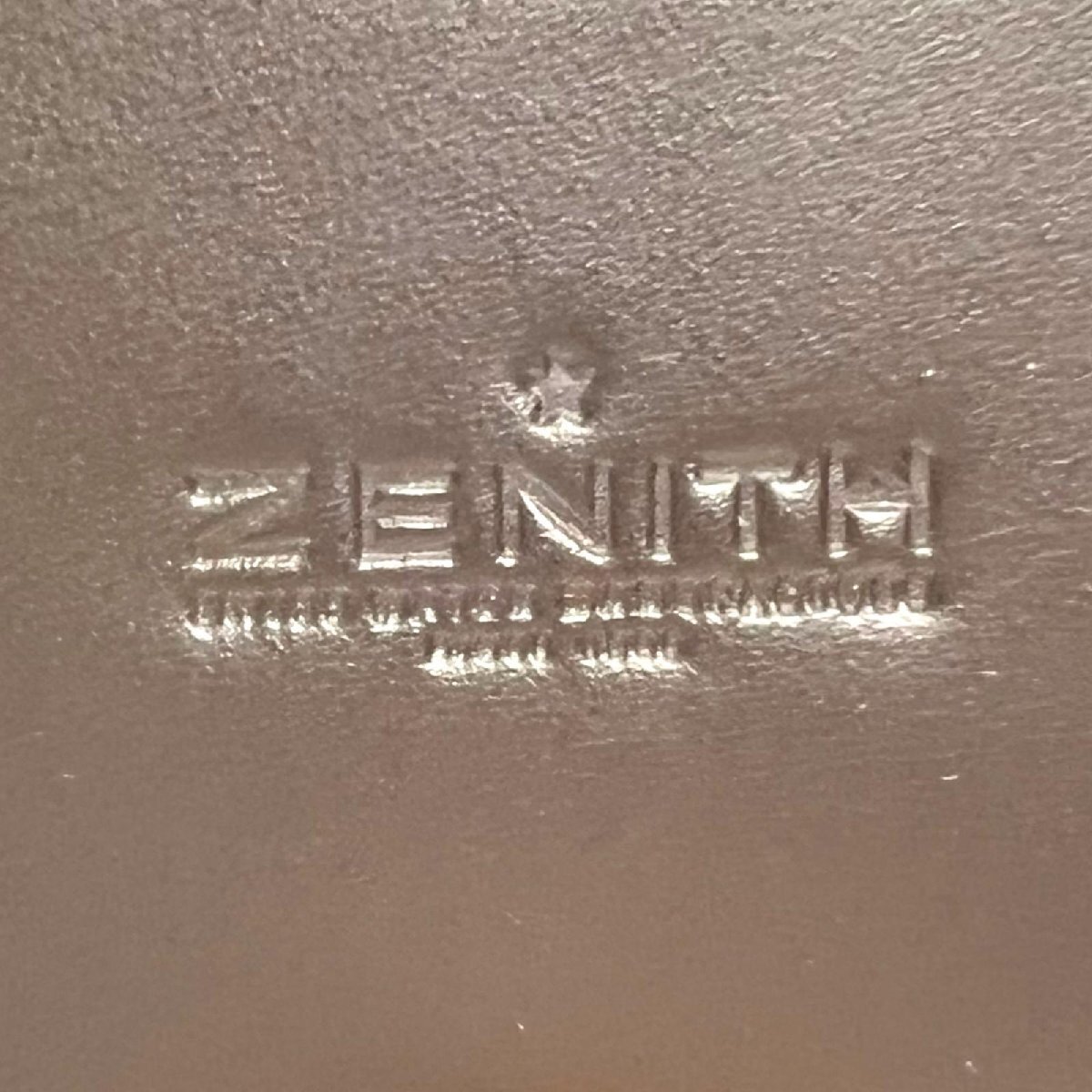 ZENITH Zenith кожа часы кейс Италия производства оттенок коричневого 
