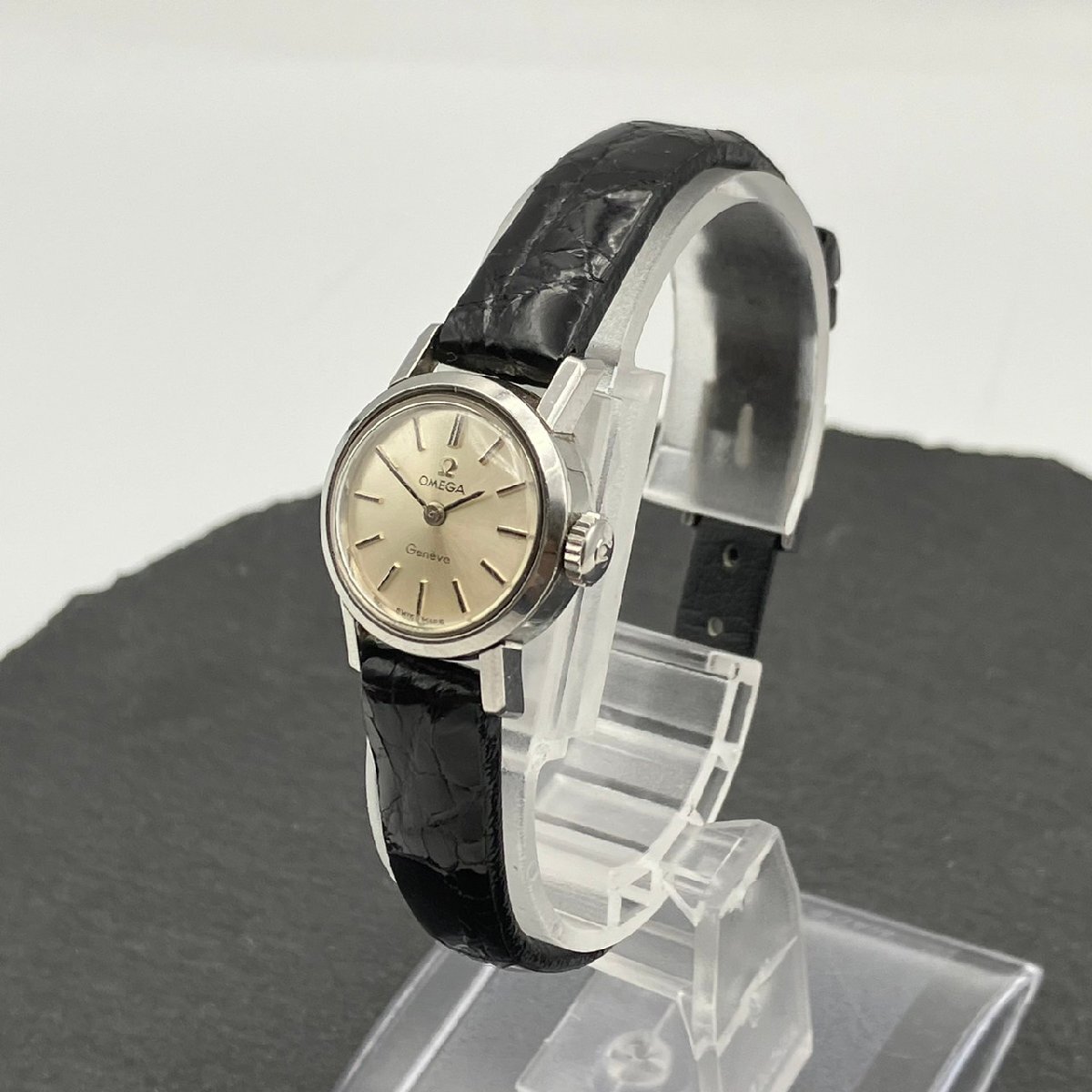 OMEGA オメガ ジュネーブ シーマスター 革ベルト シルバー文字盤 レディース 腕時計 手巻き稼働品の画像1
