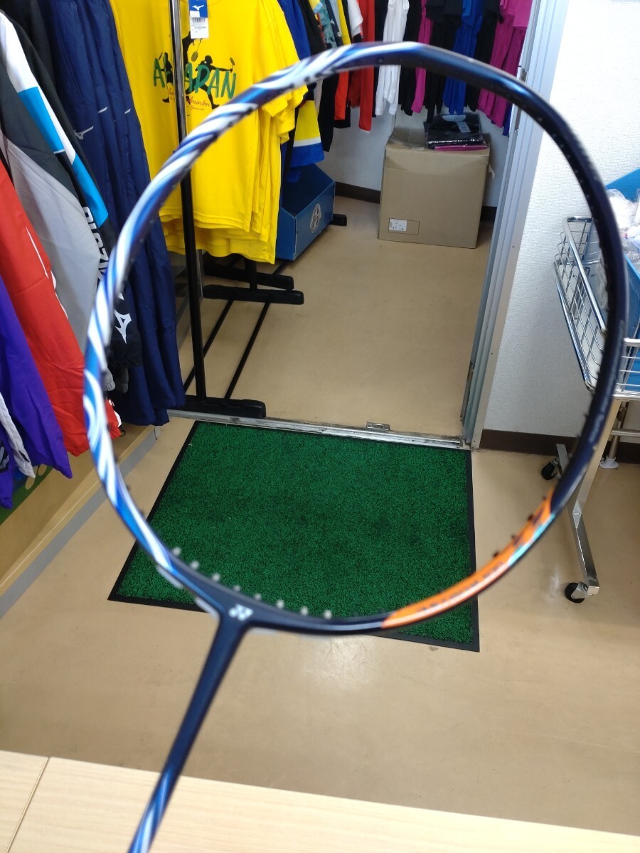 AX100ZZ 554 3U6】 YONEX(ヨネックス) アストロクス100ZZ ダーク AX100ZZ 554 3U6】 YONEX(ヨネックス) アストロクス100ZZ ダーク