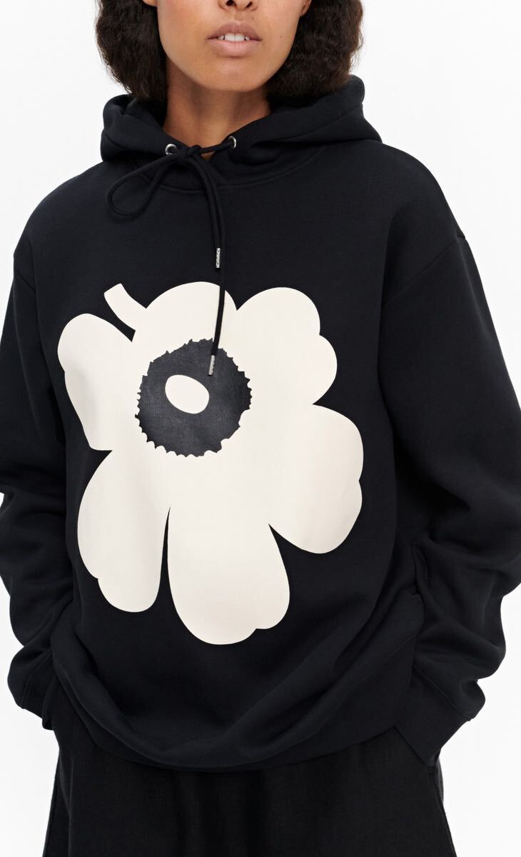 マリメッコキオスキ Marimekko Kioski Unikko ウニッコ パーカー マリメッコキオスキ Marimekko Kioski Unikko ウニッコ パーカー