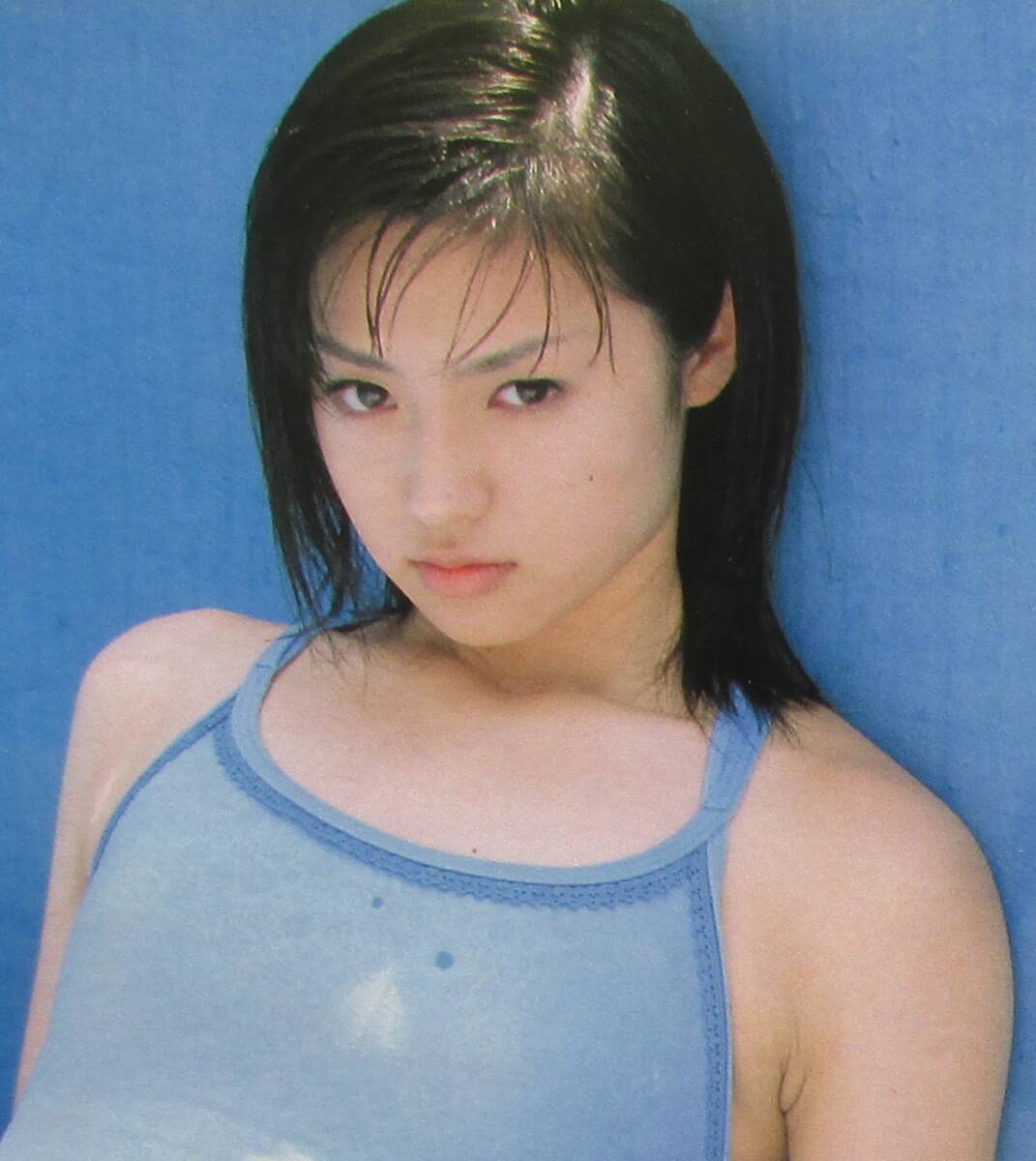 433切り抜き　深田恭子　ビキニ 巨乳　1998年 9P　　送料120円～_画像1