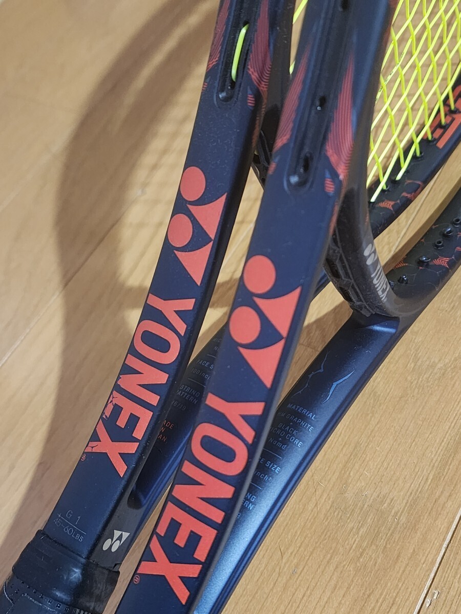 ★YONEX　Vコアプロ100　硬式 テニスラケット　G１　２本組(2018？)_画像2