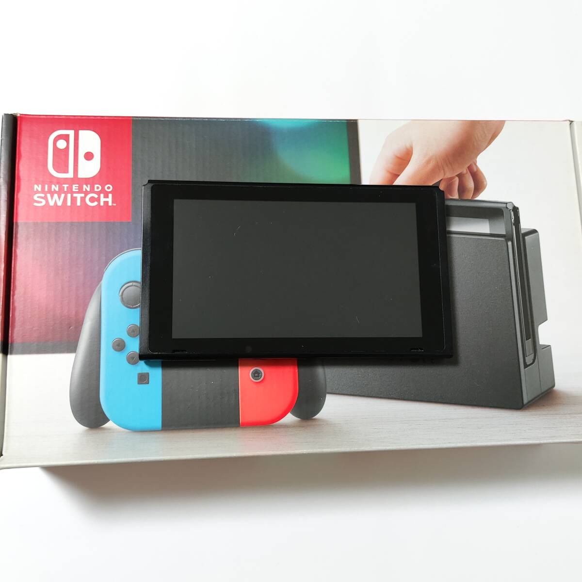 送料無料 動作確認済み Nintendo Switch ニンテンドー スイッチ HAC-S-KABAA 本体のみ HAC-001 中古