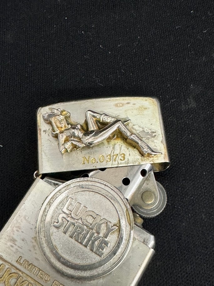 中古品 ZIPPO ジッポ LUCKY STRIKE ラッキーストライク トリッキーバージョン シリアル番号入り_画像7