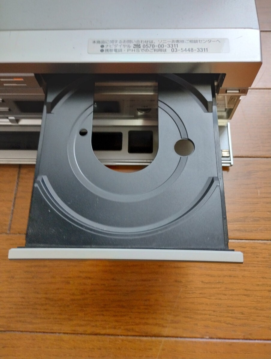 【ジャンク】SONY ソニー RDR-VD6 RMT-D207J VHS ビデオ 一体型 DVD レコーダー ビデオデッキ リモコン付_画像3