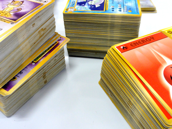 Pokemon ポケモン カードゲーム 旧裏面 まとめ売り 約1100枚 ピカチュウ ミュウツー サンダー カスミ トレーナー 収納ケース 札幌 中央区_画像9