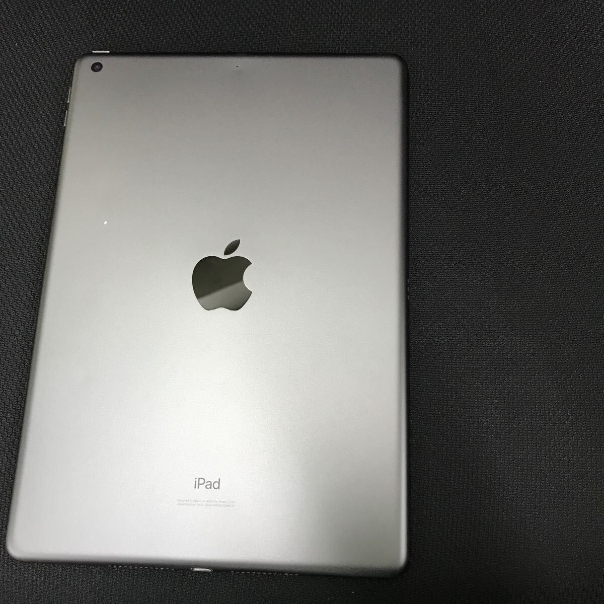 Apple iPad Wi-Fi スペースグレイ 2019第7世代　128GB _画像3