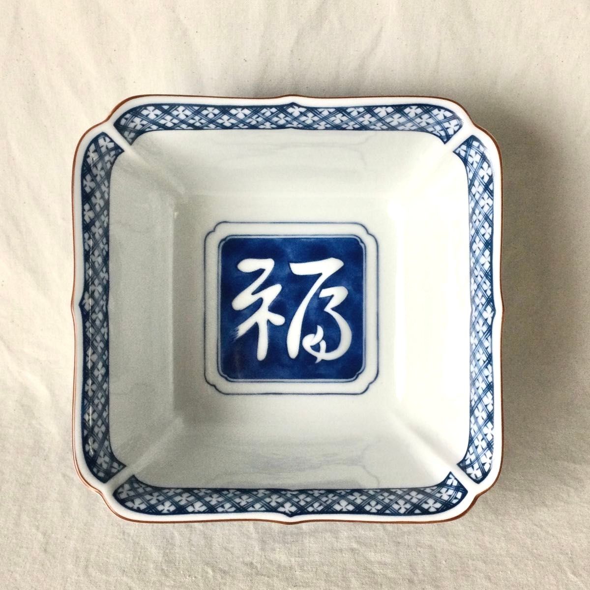 新品 たち吉 青華遊魚 染付 角 盛鉢 大鉢 深鉢 鉢 深皿 呉須 角 新品 たち吉 青華遊魚 染付 角 盛鉢 大鉢 深鉢 鉢 深皿 呉須 角