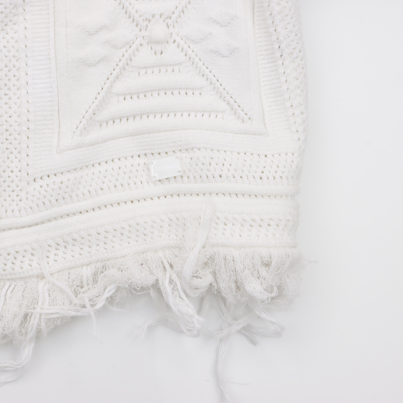  Chanel CHANEL cardigan 05S knitted Size:40 white 