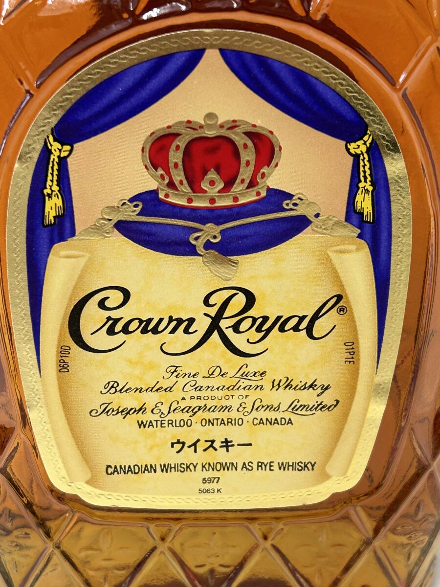 【1円～】クラウンローヤル 750ml 40％ 巾着袋,箱付 240303 Crown Royal_画像3