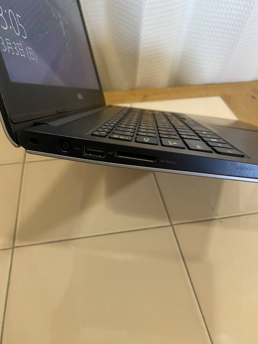 ジャンク　DELL Inspiron 5548 P39F Core i5 5200U メモリ4GB SSD crucial256GB 新品キーボード付き_画像4