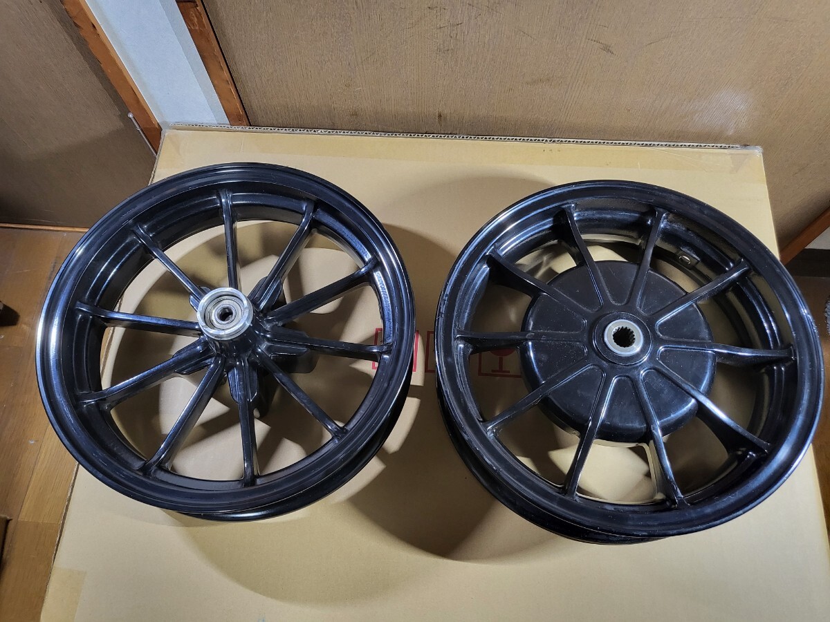 Yahoo!オークション - ヤマハ シグナスX RPM製 アルミホイール中古品 Yahoo!オークション - ヤマハ シグナスX RPM製 アルミホイール中古品