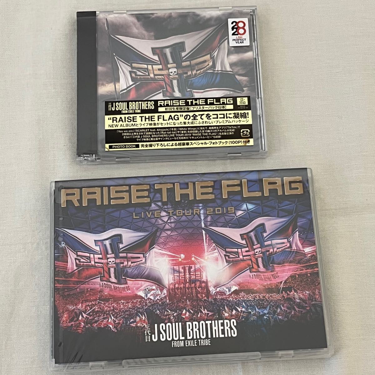 RAISE THE FLAG (CD+DVD&DVD2枚組) (初回生産限定盤) EXILE 未使用