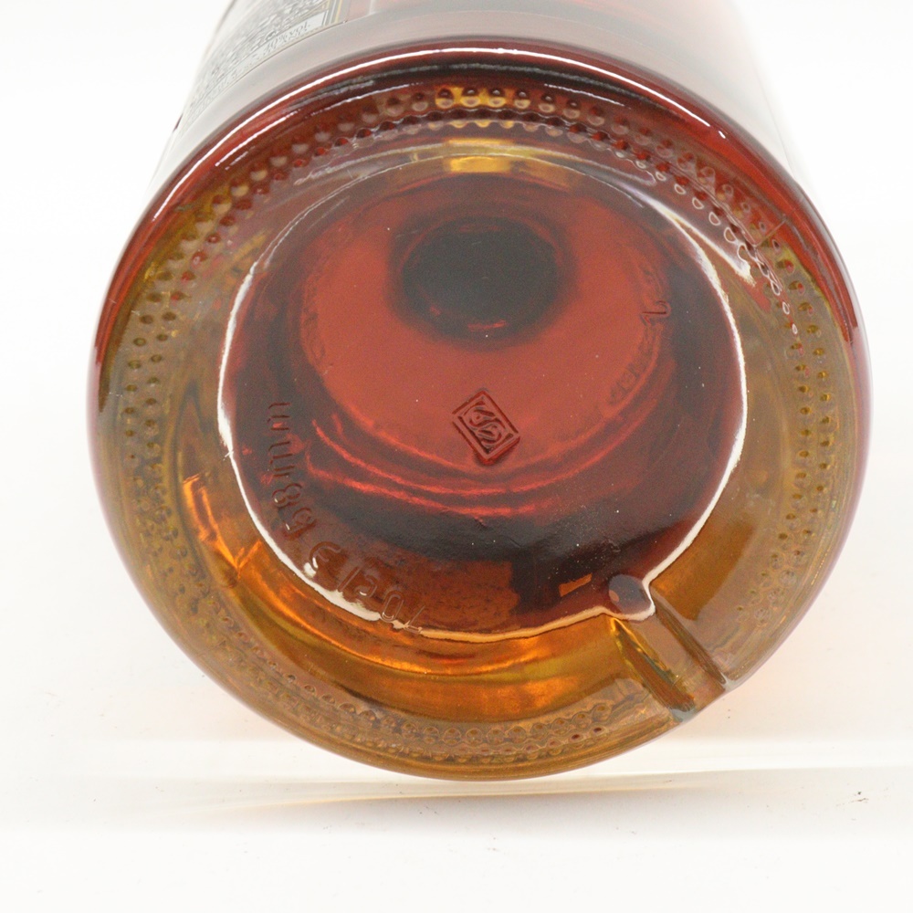  古酒 CHIVAS REGAL シーバスリーガル 25年 オリジナル レジェンド ブレンデッド スコッチ ウイスキー 700ml 40% 未開栓 冊子 箱付 洋酒の画像8