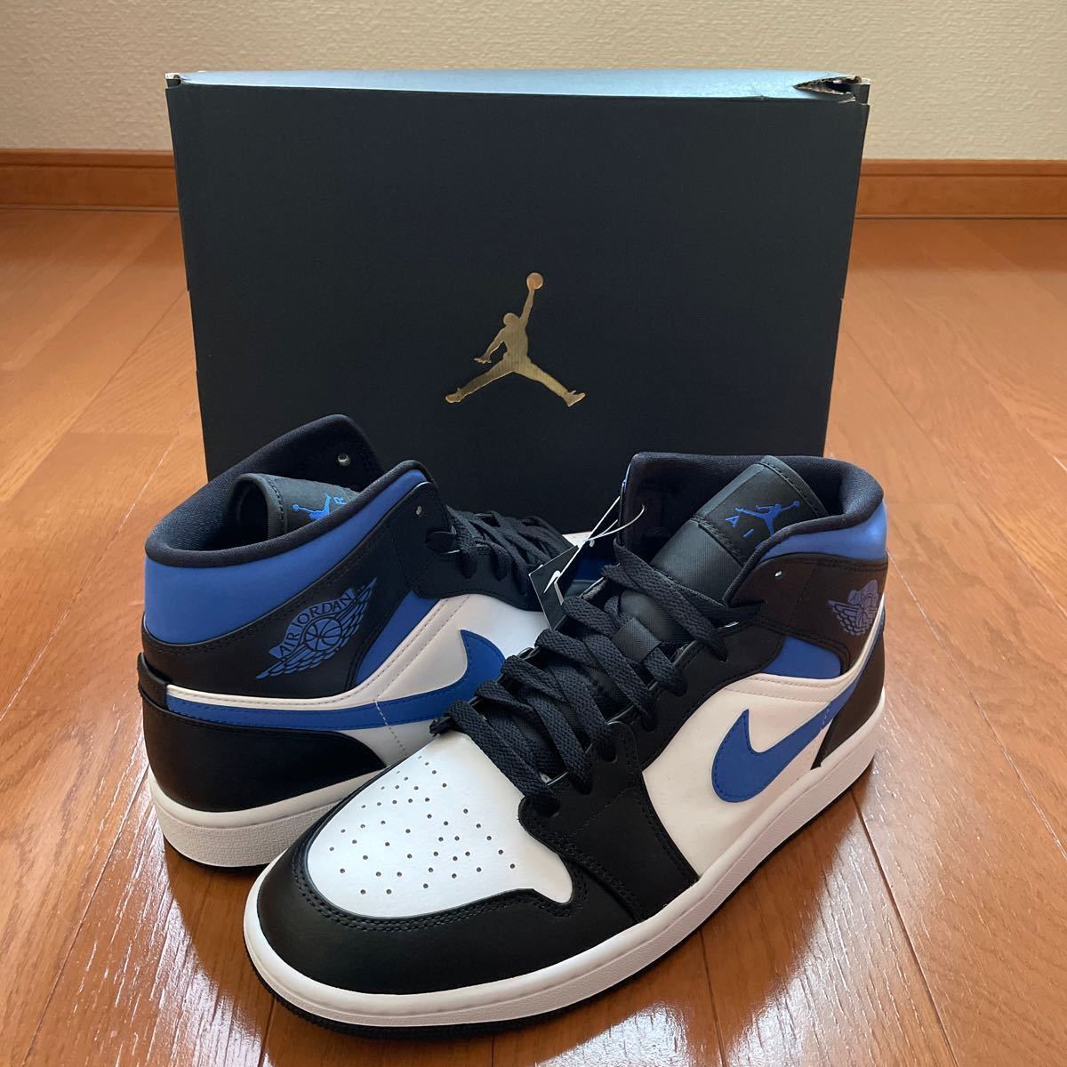 新品未使用！NIKE AIR JORDAN 1 MID/ナイキ エアジョーダン 554724-140/27.5cm_画像1