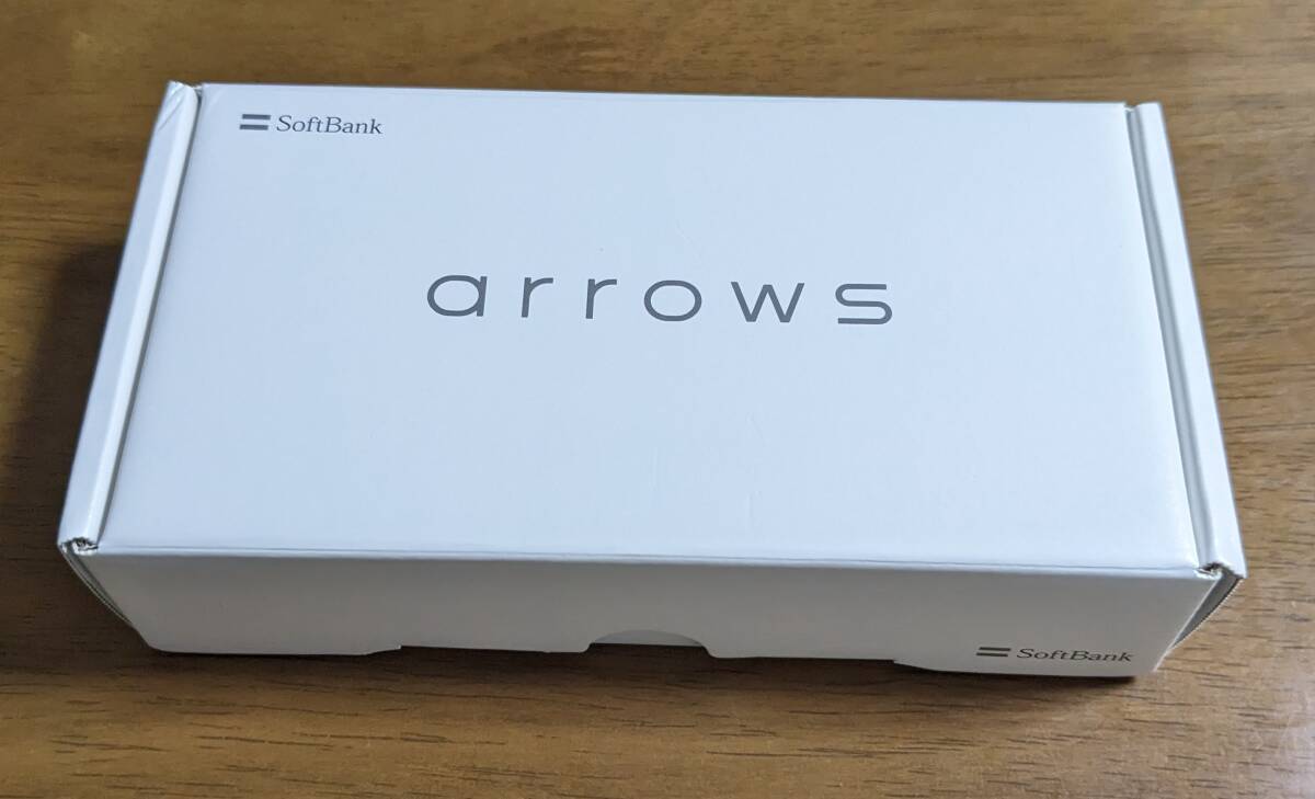 【１０６】【ＵＳＥＤ】ほとんど新品　arrows　U／ブルー★ソフトバンク版_画像5