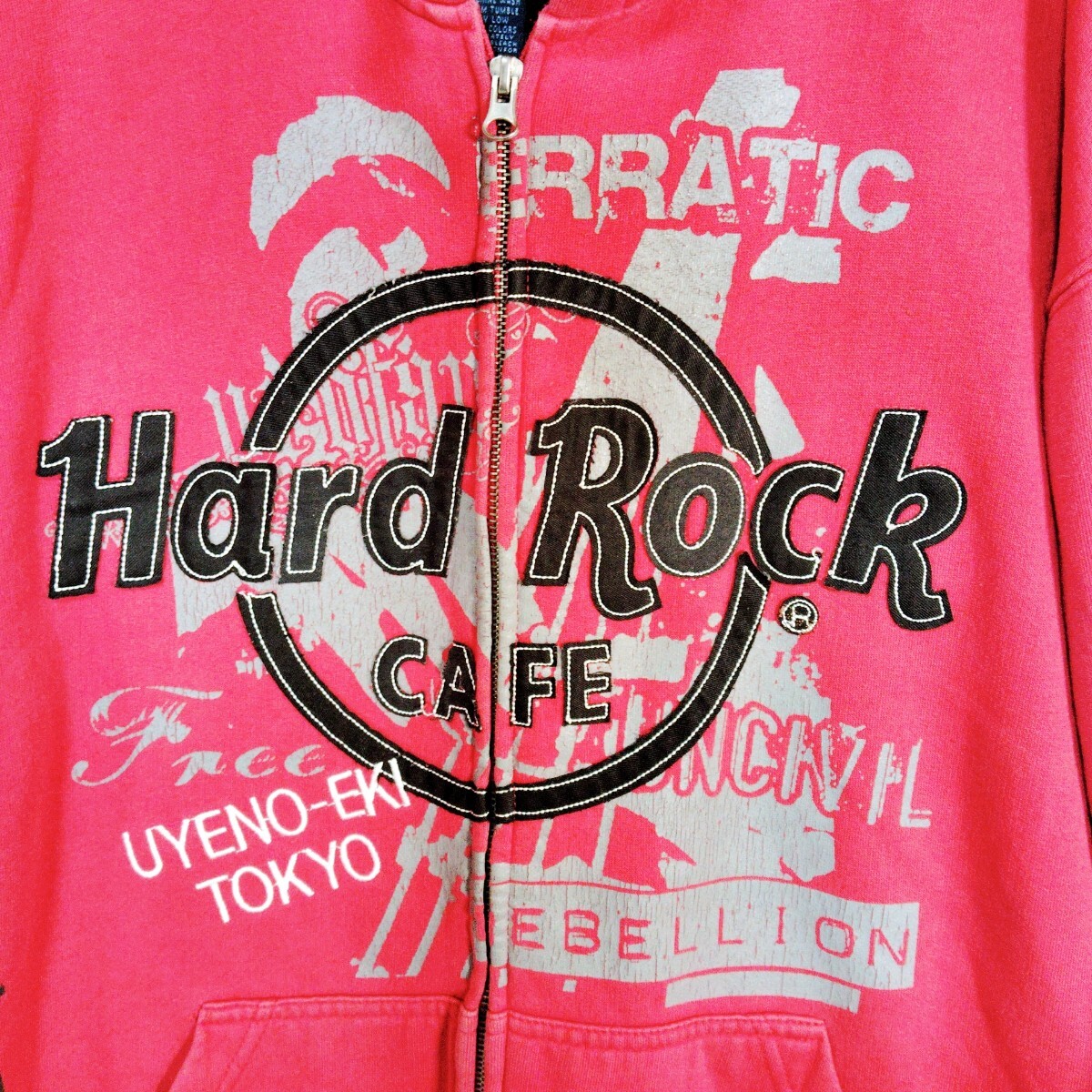 HardRockCAFE　ジップアップ パーカー　スウェット　　Ｍ　レッド_画像2