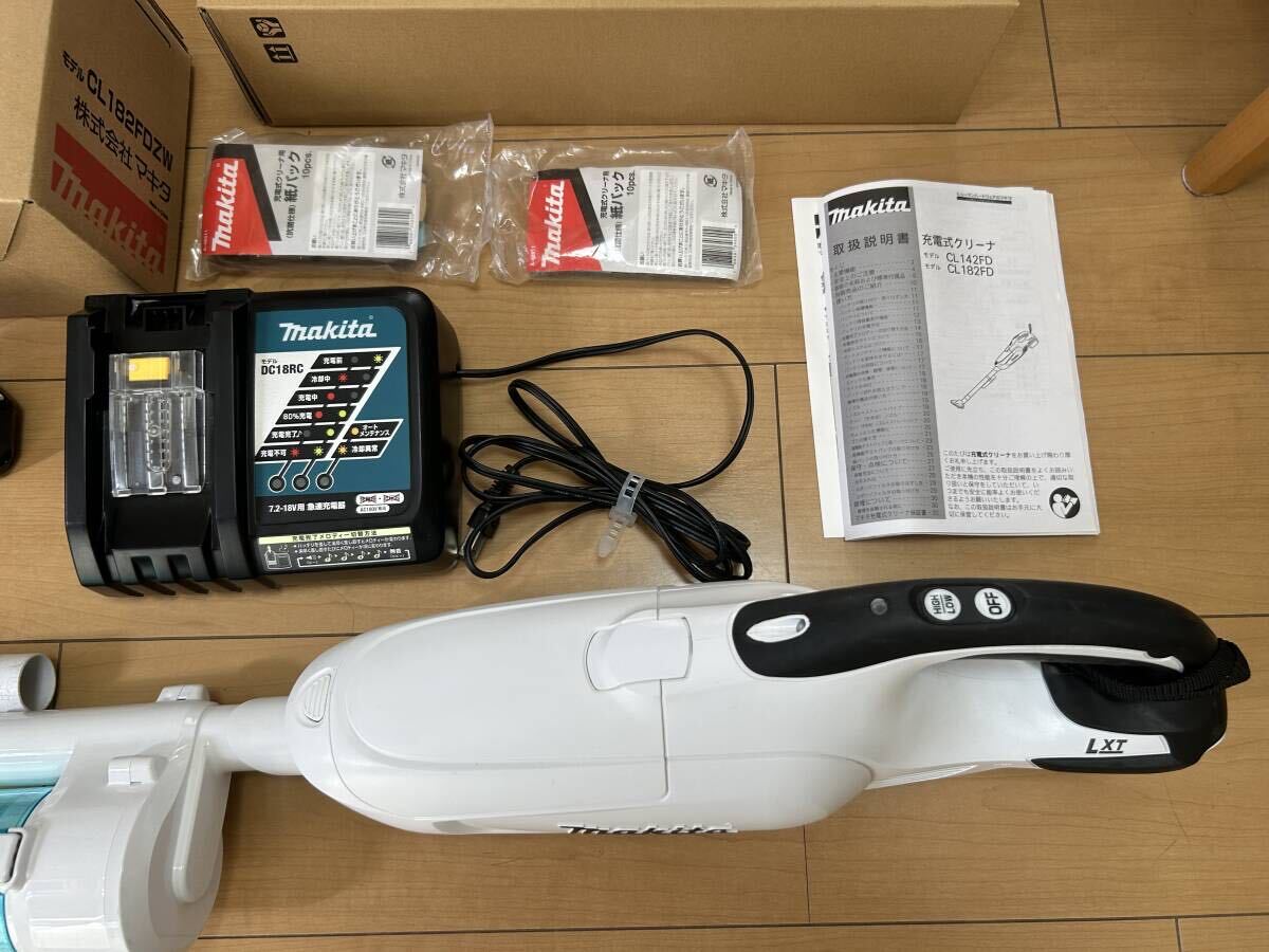 【中古】マキタ クリーナー 掃除機 18V 純正バッテリー 充電器 セット CL182FDZW　サイクロン　送料無料_画像4