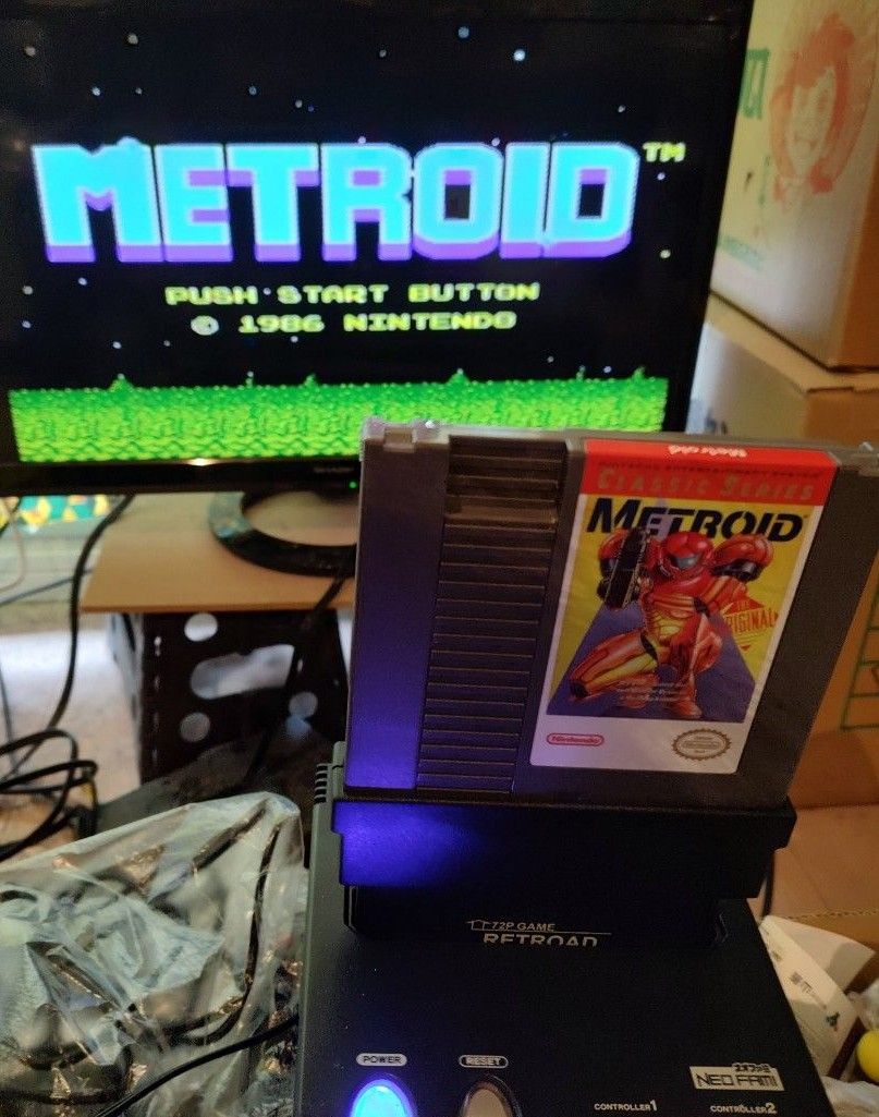 NES(海外版ファミコン)メトロイド、パルテナの鏡、烈火、レトロードのカートリッジ変換アダプターのセット