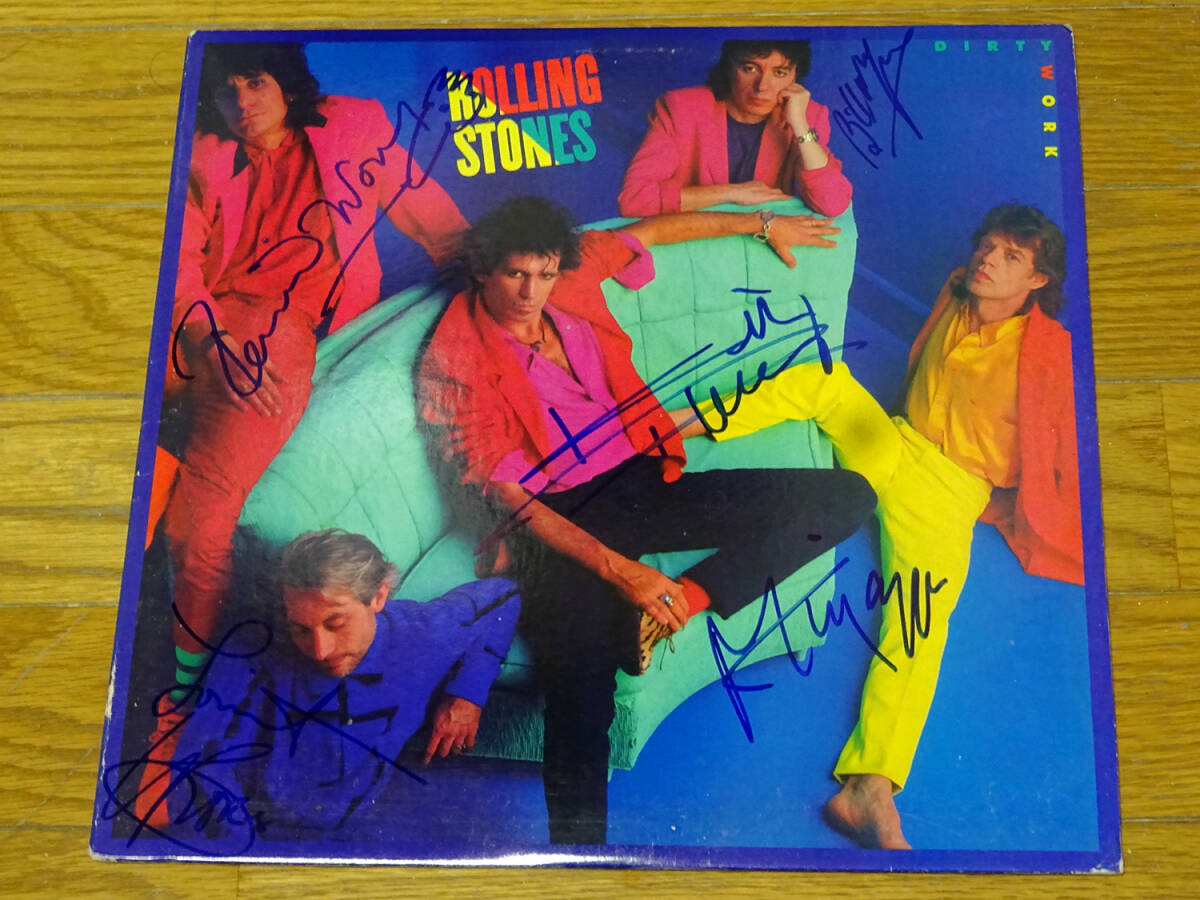 ** treasure!*The Rolling Stones/ The * low ring * Stone z* member with autograph LP[Dirty Works]COA attaching **