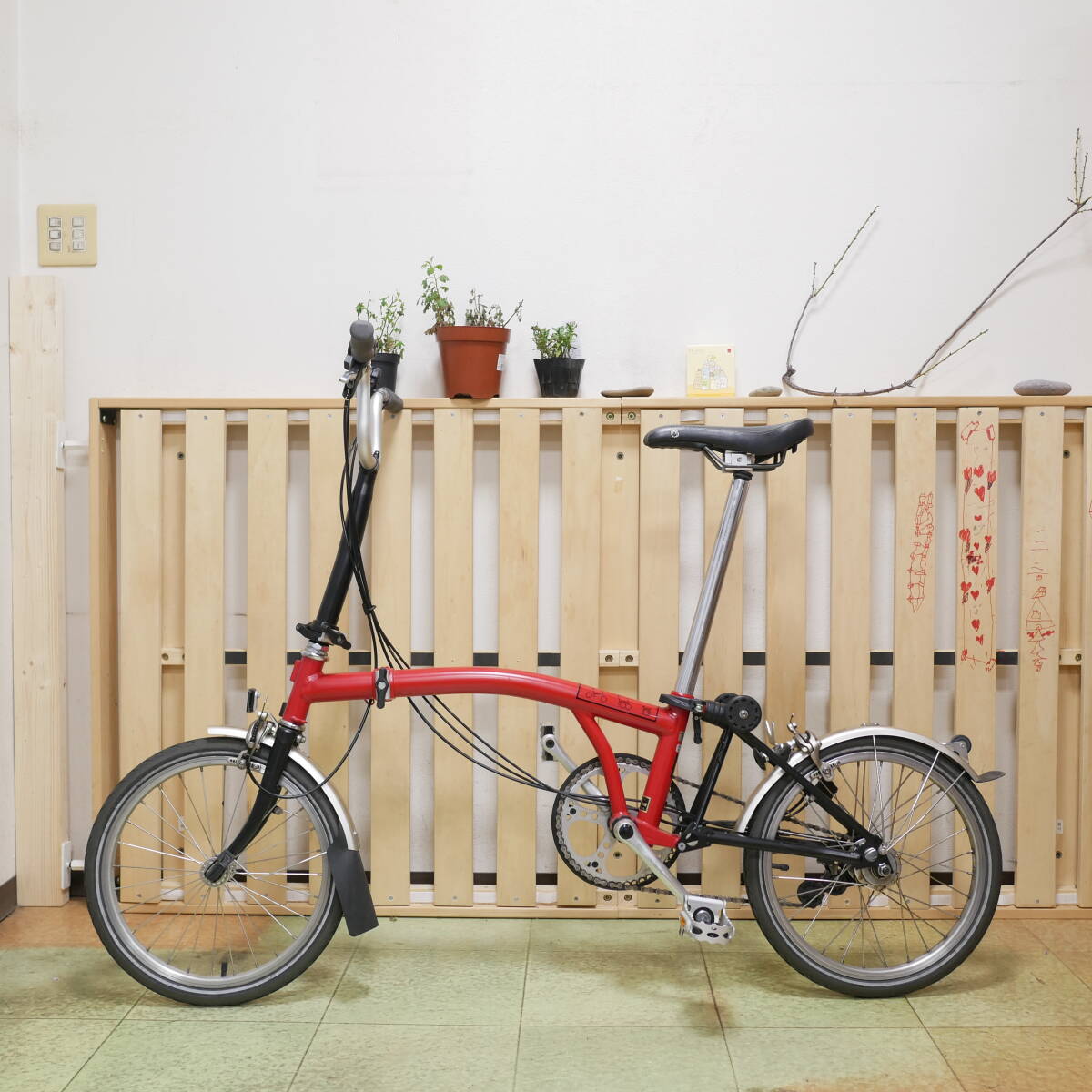 中古美品　BROMPTON Ｍ6L 　廃盤明るい赤色　折り畳み自転車 2013_画像2