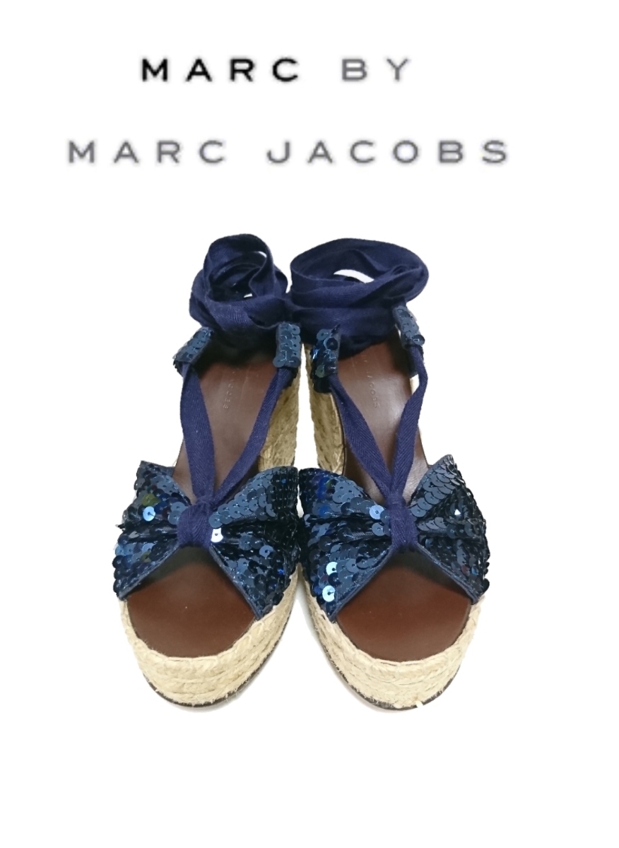  прекрасный товар [MARC BY MARC JACOBS] гонки выше Wedge сандалии (40) Mark Jacobs украшен блестками темно-синий ①
