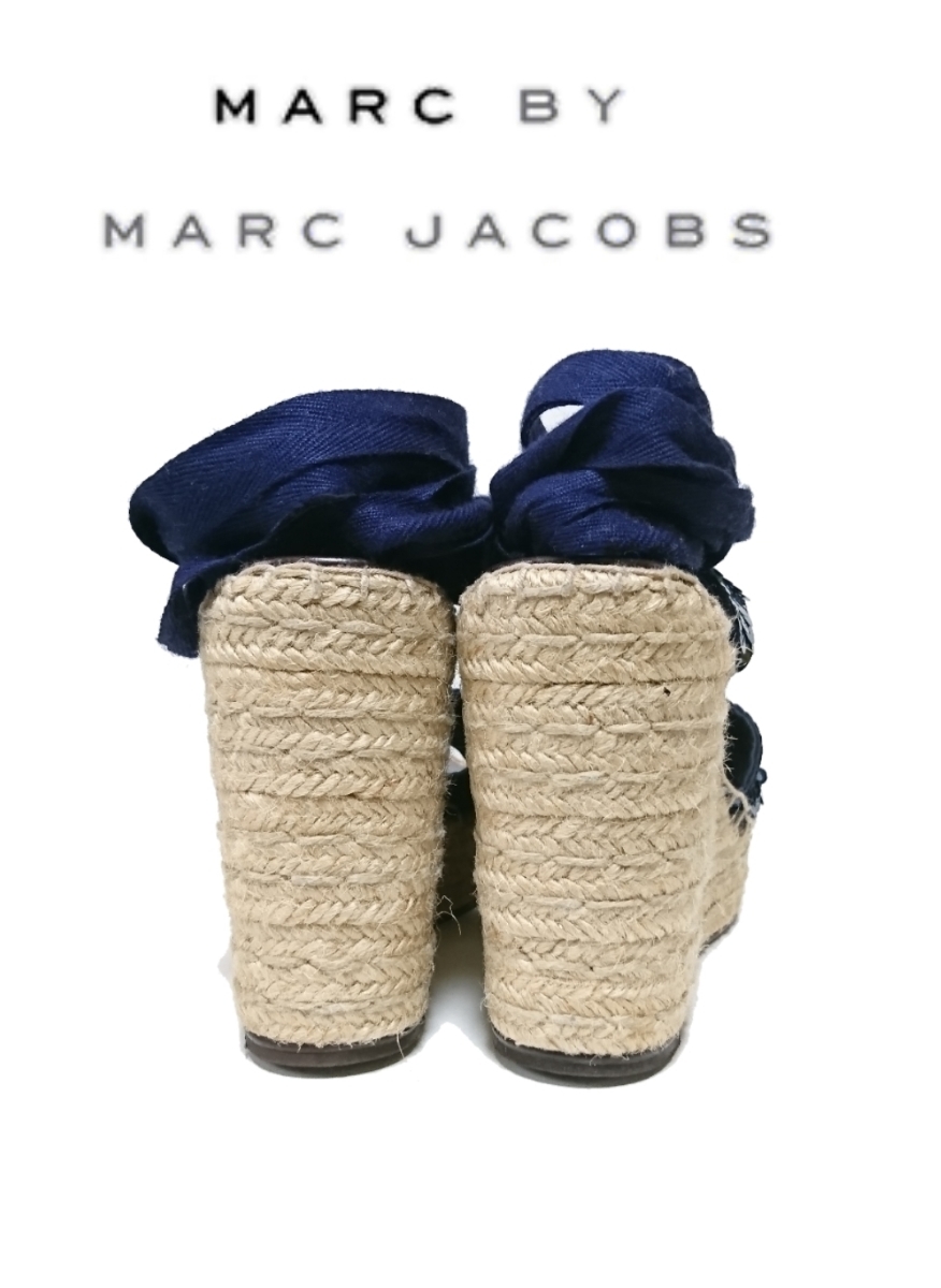  прекрасный товар [MARC BY MARC JACOBS] гонки выше Wedge сандалии (40) Mark Jacobs украшен блестками темно-синий ①