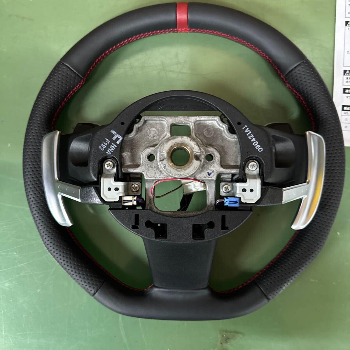 ★ AUTO EXE オートエグゼ RX-8 SE3P後期/ロードスター(NCEC)用 Sports Steering Wheel スポーツステアリング MSZ1370-03 中古美品 ★_画像8