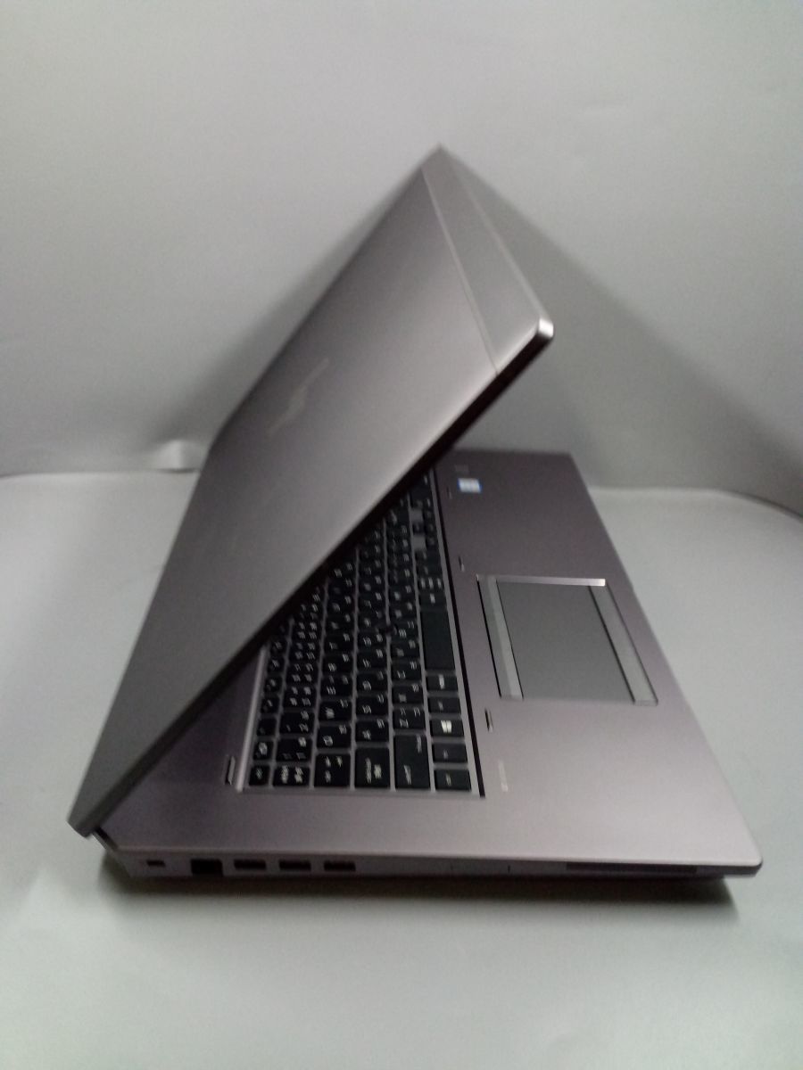 ★1円スタート★第8世代★HP ZBOOK 17 G5 Core i7 8850H 32GB★現状引渡★ストレージ/OS無★BIOSまでの動作確認★_画像3