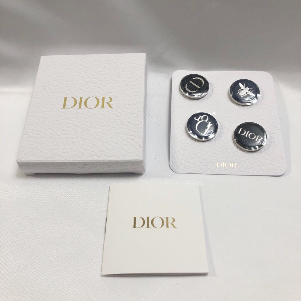 未使用　Dior ディオール クリスチャンディオール ピンバッジ ノベルティ ブラック　ネイビー　4個セット_画像1