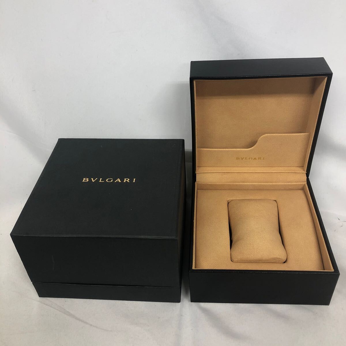 ブルガリ　BVLGARI 時計ケース 空箱 腕時計 ボックス BOX 空き箱　付属品 BV32_画像1