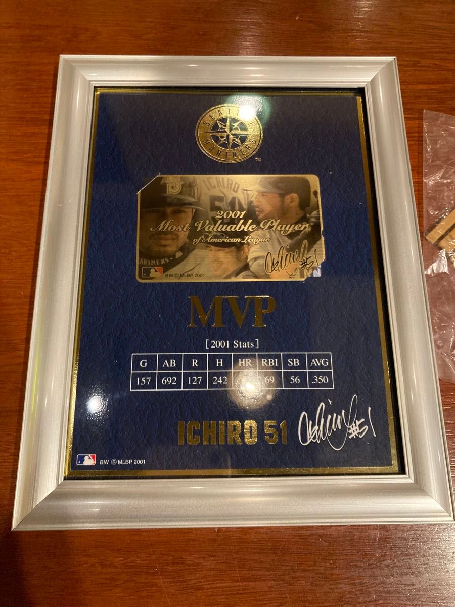 イチロー　シアトルマリナーズ　テレホンカード　額入り　2001 MVP