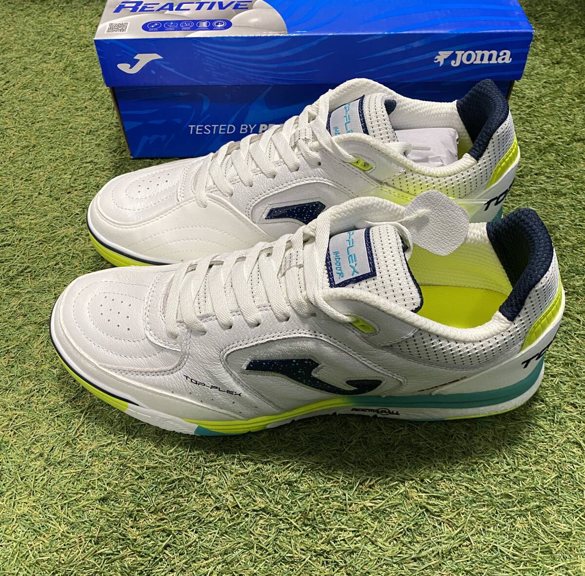 ★新品未使用★ joma / TOP FLEX REBOUND 2402 WHITE INDOOR (28)_画像1