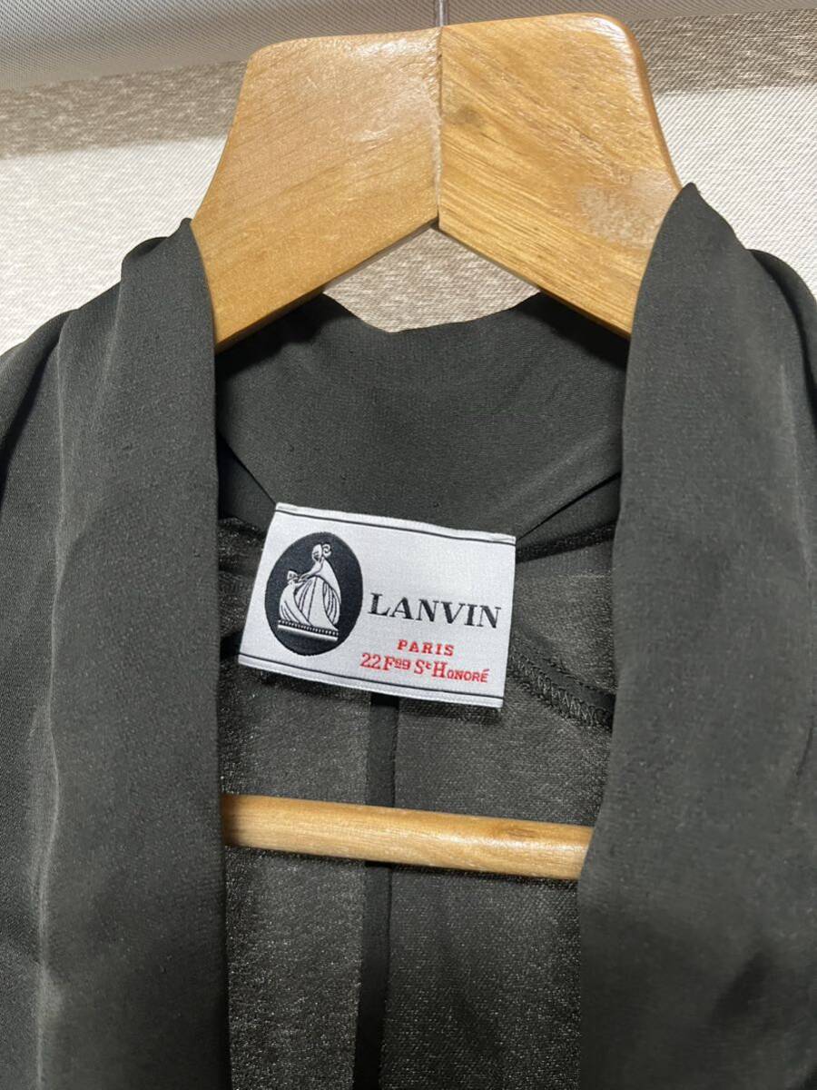 LANVIN　ランバン　タンクトップ　シルク　デザイン　ルーマニア製　サイズ36　ブラック系　半袖　夏物_画像2