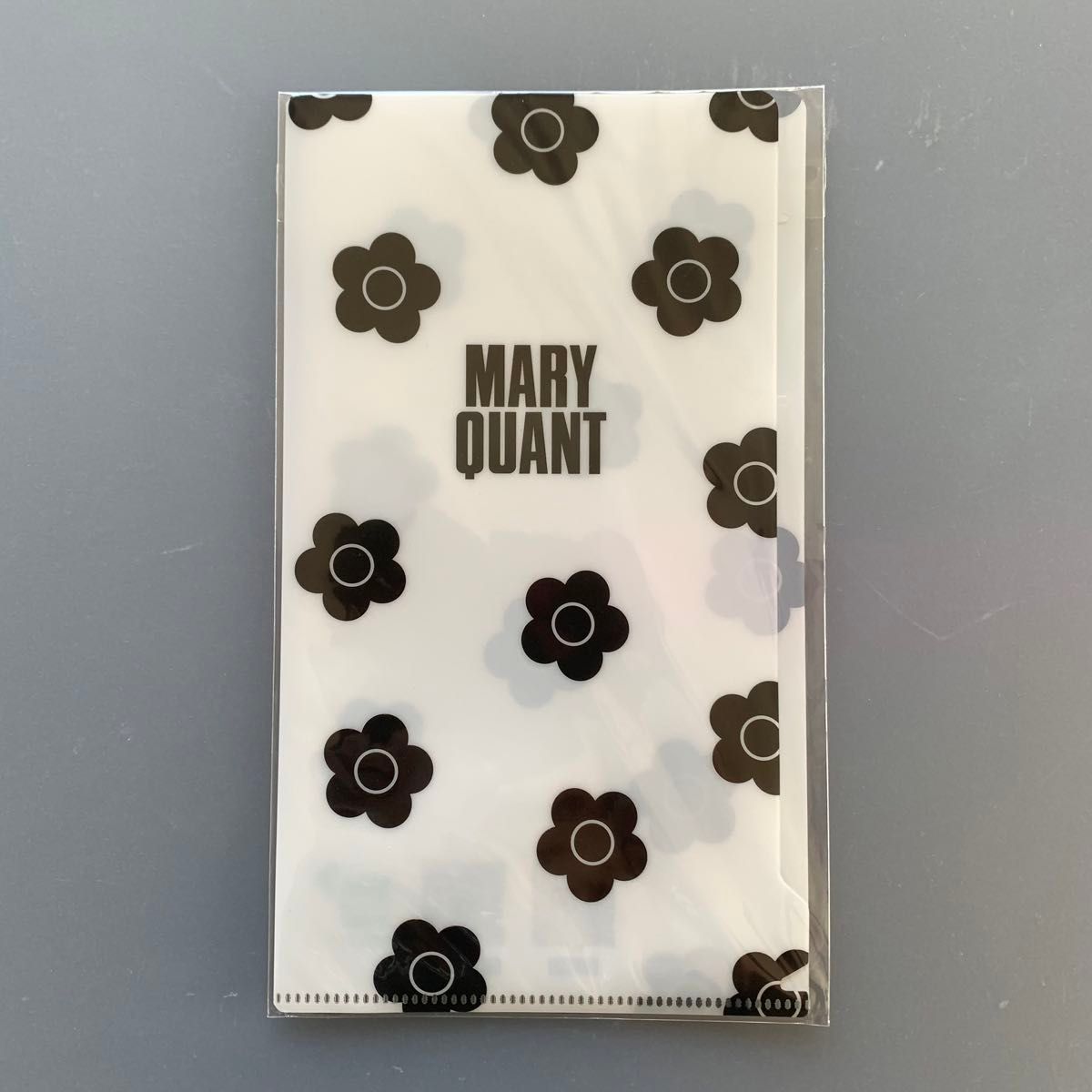 マリークヮント MARY QUANT マスクケース チケットケース マルチケース 新品未開封 ミニクリアファイル マリークワント