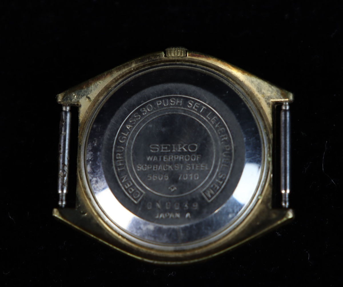 【文字盤のみ】SEIKO 5606-7010 セイコー LORDMATIC 25石 ロードマチック 自動巻き 腕時計 ゴールド文字盤 カレンダー 004IFAIA09の画像2