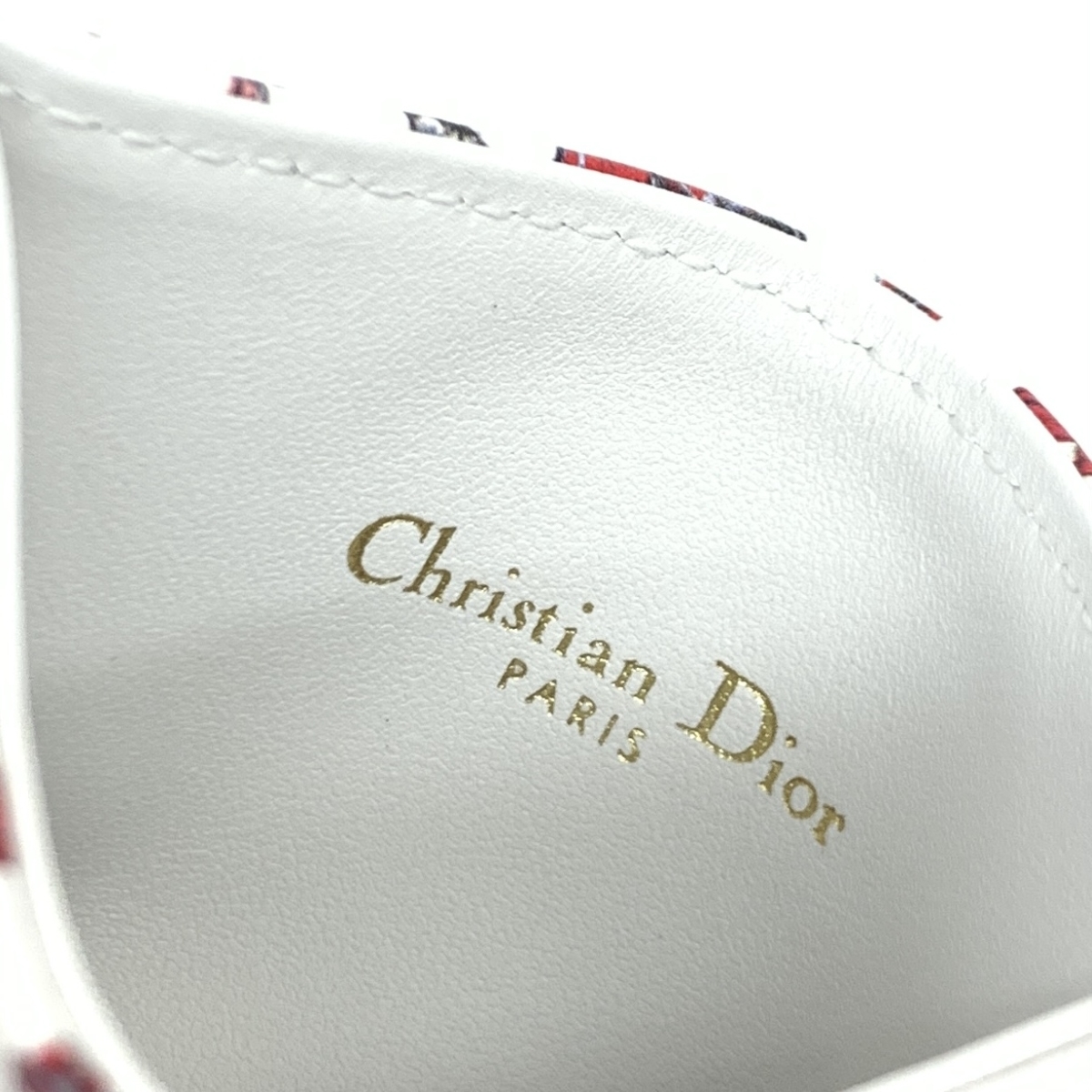 美品◆Christian Dior クリスチャンディオール カードケース◆ ホワイト レザー バタフライ＆花柄 レディース 名刺入れ パスケース_画像5