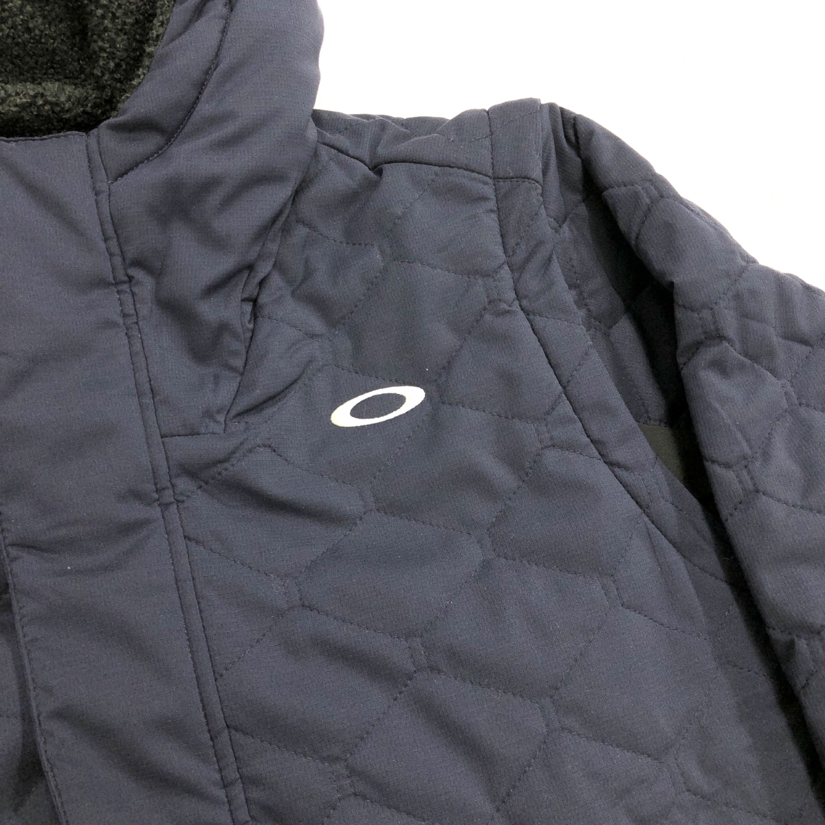 未使用品◆OAKLEY オークリー ジップアップ ジャケット XXL◆ ネイビー メンズ アウター UNEVEN　PUFF　JACKET 2WAY ベスト 21_画像8