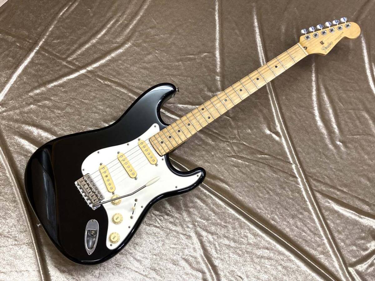 中古品 Fender Japan ST-33M Blackの画像1