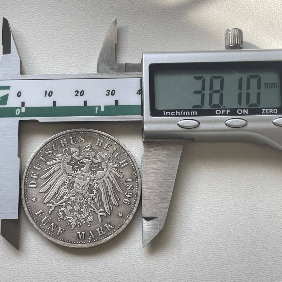 ドイツ 硬貨 古銭 ハンブルク州 1896年 ハンブルク州紋章 キャット・キャッスル マルク 国章 双頭の鷲 コイン 重20.49g_画像6