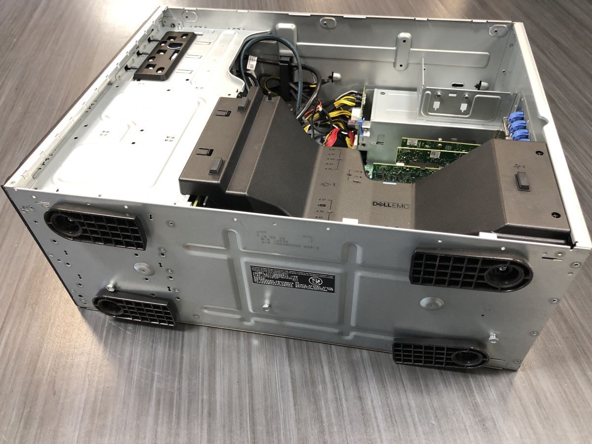 1円スタート Dell EMC PowerEdge T440 (CPU:Xeon Silver 4112 2.6Ghz×2基/メモリ:128GB/HDD:4TB×3基)_画像8