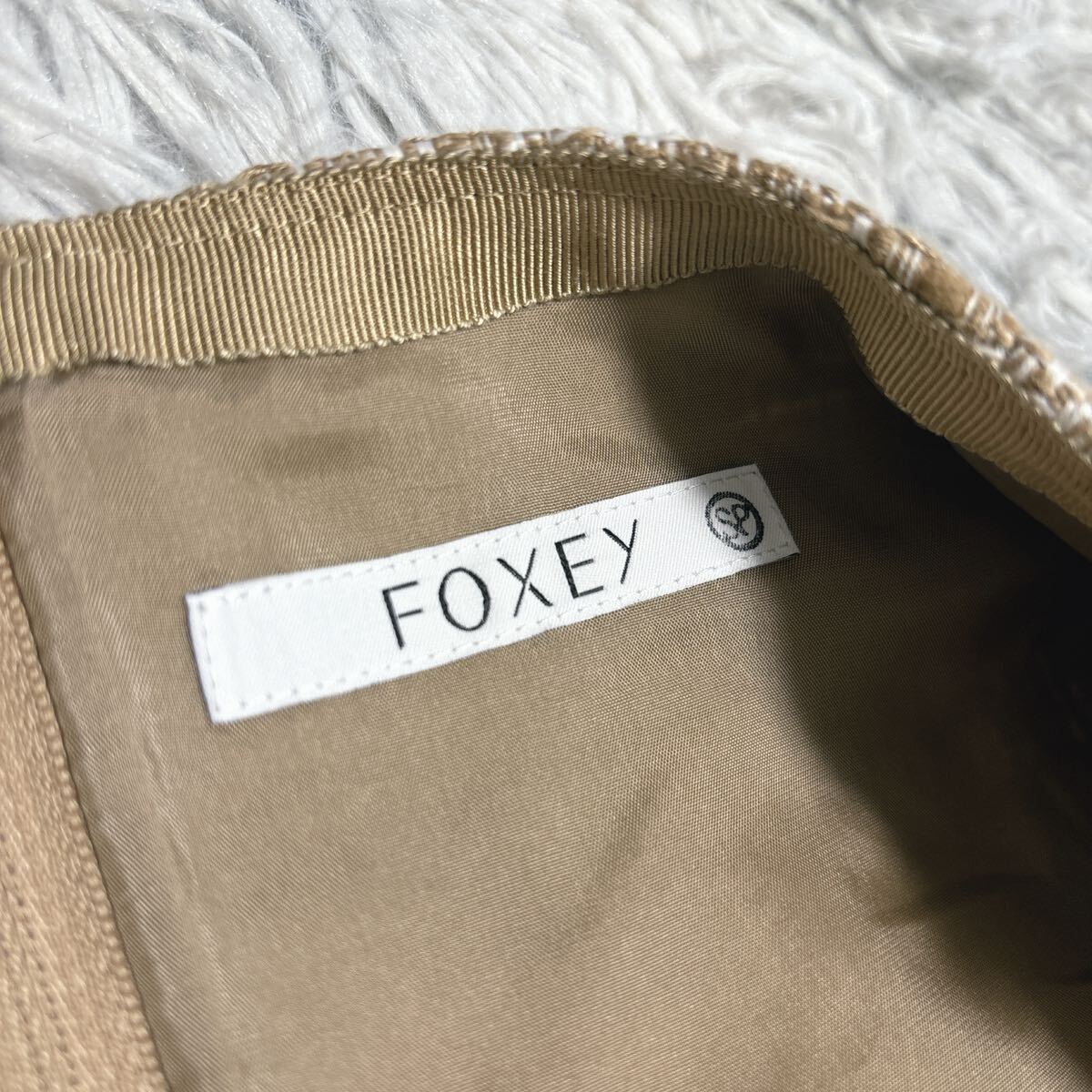 タグ付き FOXEY フォクシー ツイード スカート 40 レディース タグ付き FOXEY フォクシー ツイード スカート 40 レディース