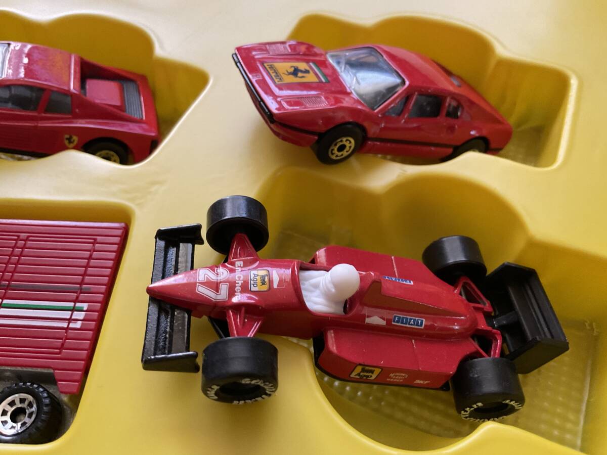 マッチボックス　1990年 フェラーリギフトセット　ferrari 1/64 ミニカー　マッチボックス_画像4