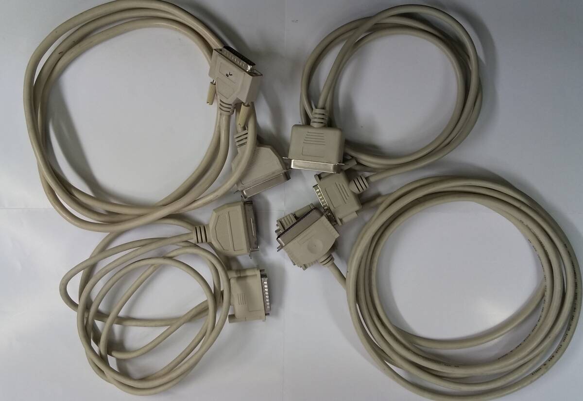 SCSI cable same type 4ps.@ cent roniks50pin half pitch male - Dsub 25 pin male 1.8m rom and rear (before and after) 3ps.@3.5m rom and rear (before and after) 1 pcs Junk 