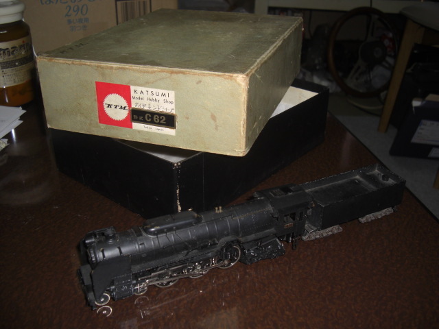 カツミ製の蒸気機関車　C６２　HOゲージ