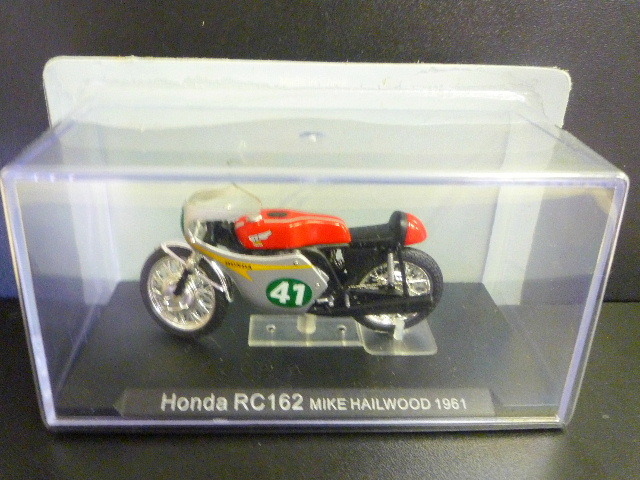 【未開封品】 1/24 ホンダ RC162 マイクへイリウッド HONDA RC 162 マン島T.T 1961 ixoの画像1