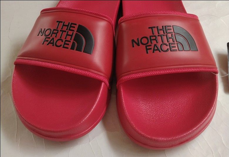 THE NORTH FACE BASE CAMP SLIDE II　ザノースフェイス スライドサンダル