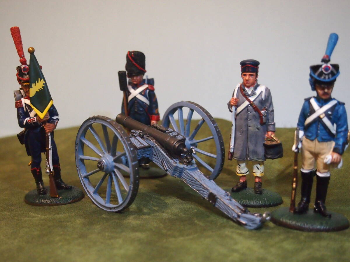 1/32 DEL PRADO製 金属フィギュア 　ナポレオン戦争時代　フランス軍側 フランス砲手 歩兵 4名　大砲　54mm